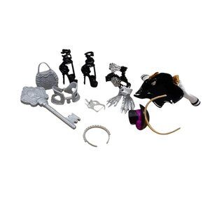 Ever After High Accessories Lot 11pc Shoes Purse Belts Jewellery Crown Jacket